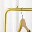 Portemanteau portant à vêtements GOLDY doré base marbre blanc