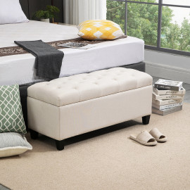 Coffre de rangement style Chesterfield MEGAN beige clair