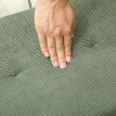 Banc banquette Camet velours côtelé capitonné acier vert