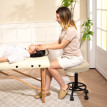 Tabouret de salon Merrio pivotant à roulettes réglable marron